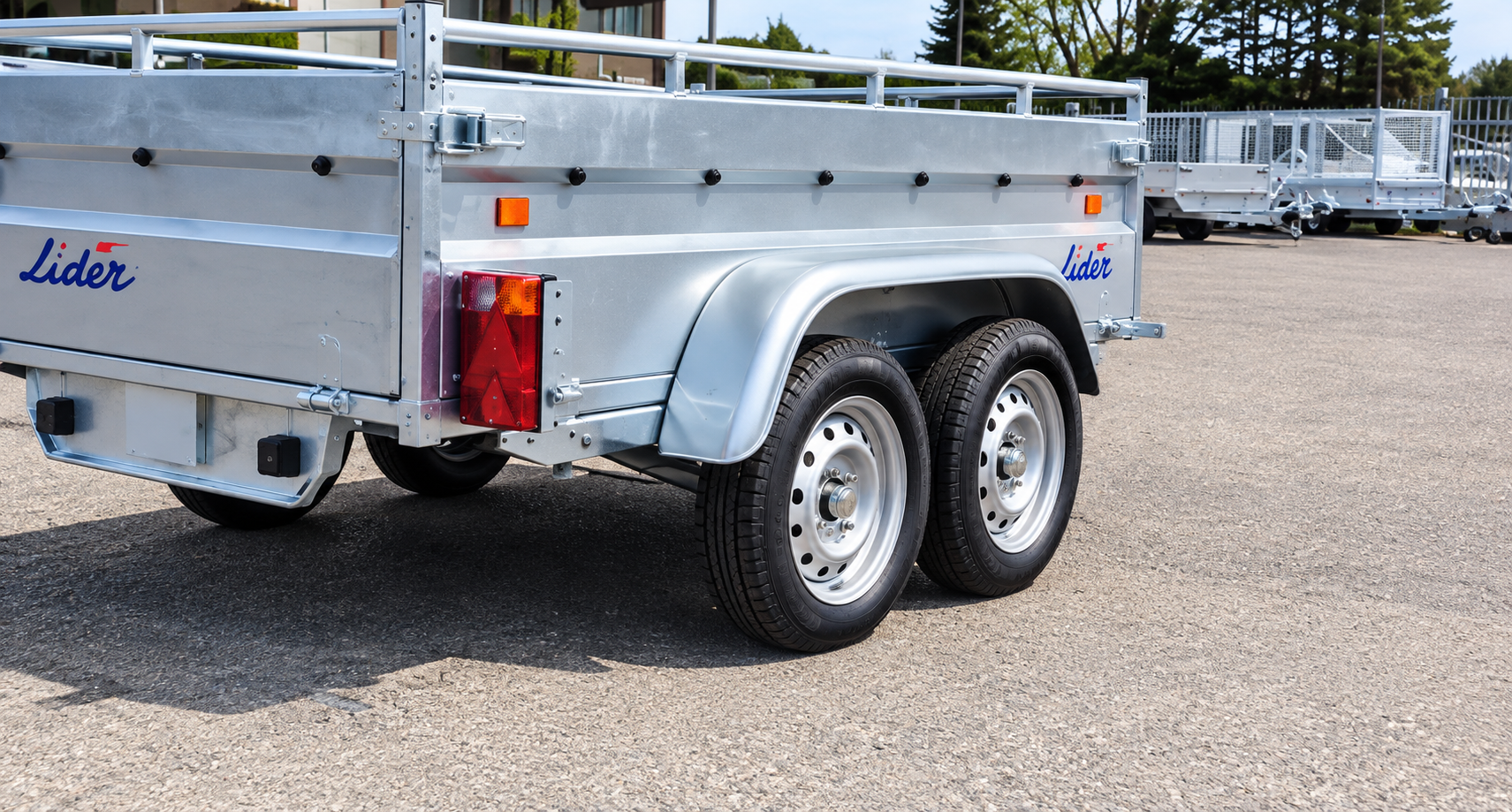 RIMORCHIO RIBALTABILE LIDER 1500 KG – DOPPIO ASSE FRENATO