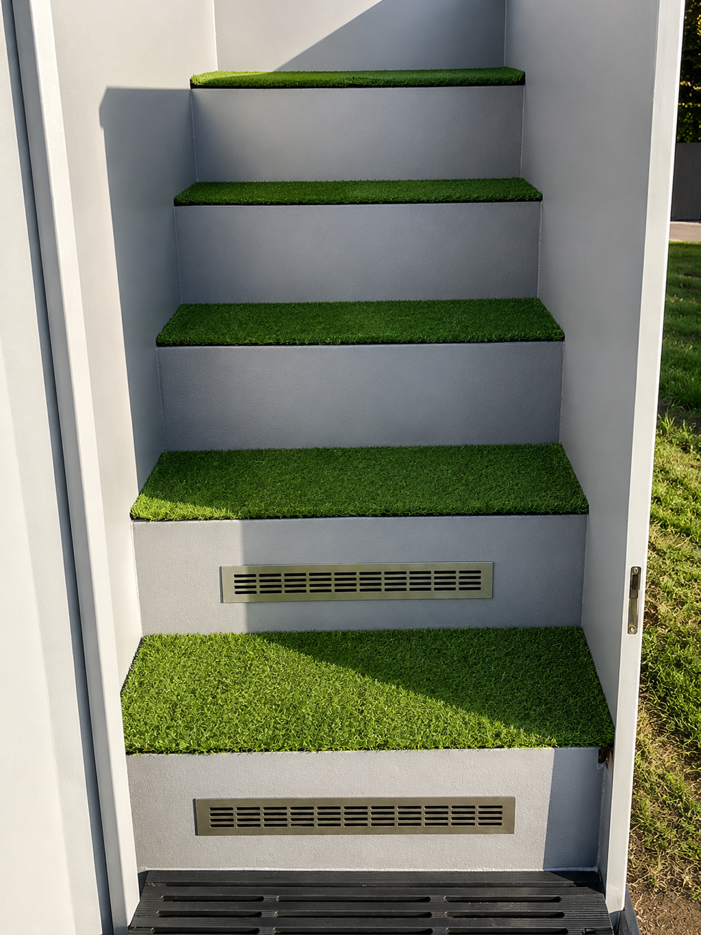 PISCINA CONTAINER PANORAMICA – 6,05 × 2,44 M