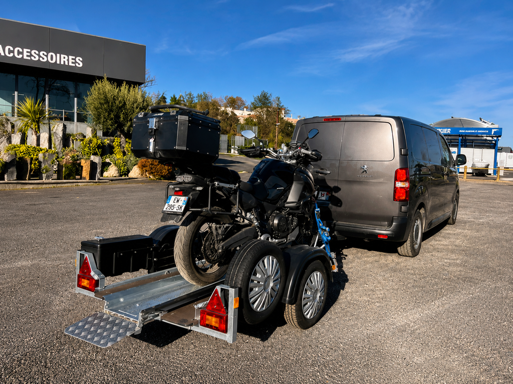 RIMORCHIO PORTA MOTO TYPE-TOP RGW 600 – 2,50 M / 600 KG