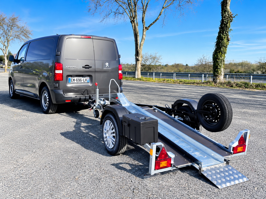 RIMORCHIO PORTA MOTO TYPE-TOP RGW 600 – 2,50 M / 600 KG